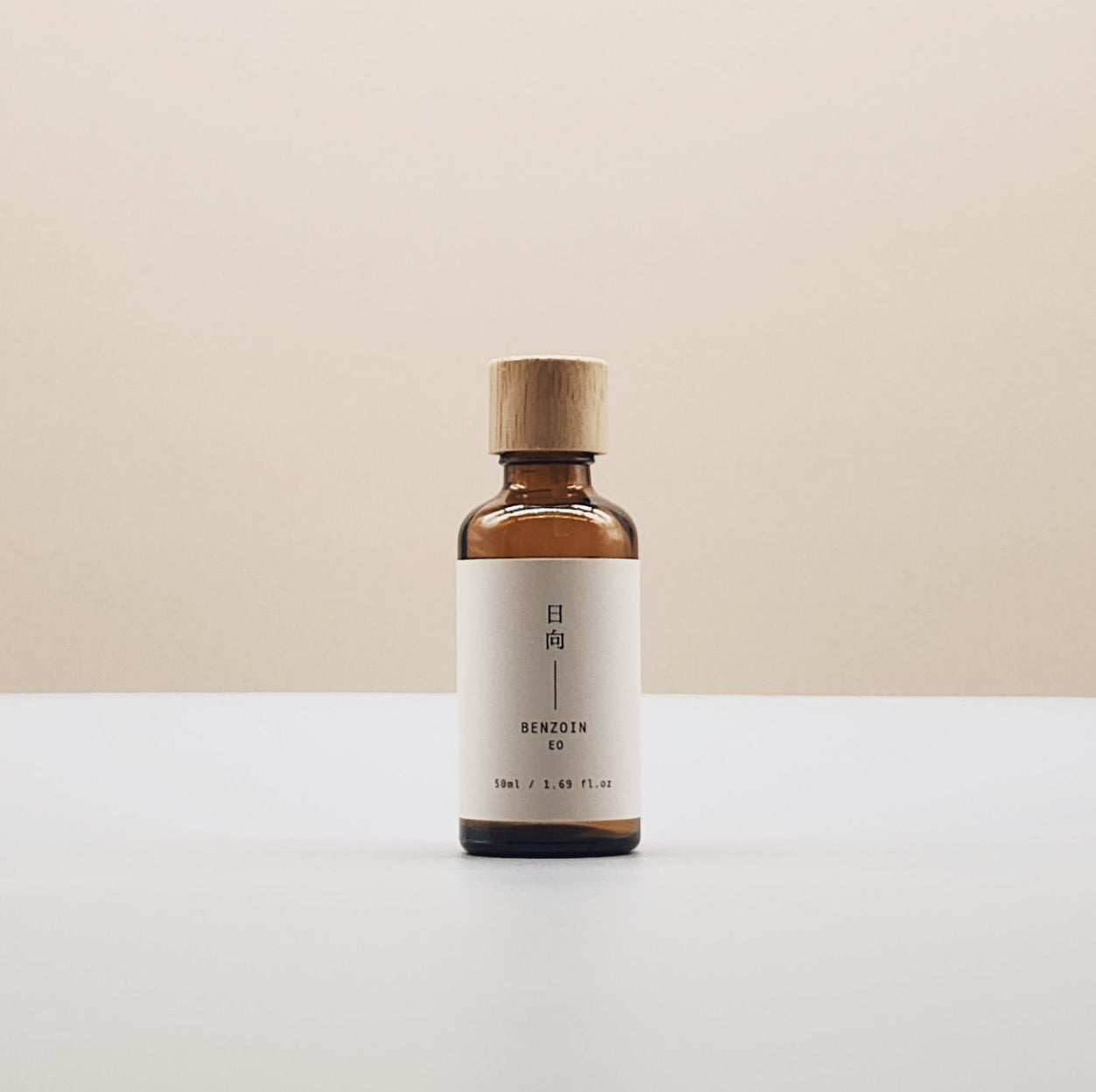 Hyuuga Benzoin Essential Oil