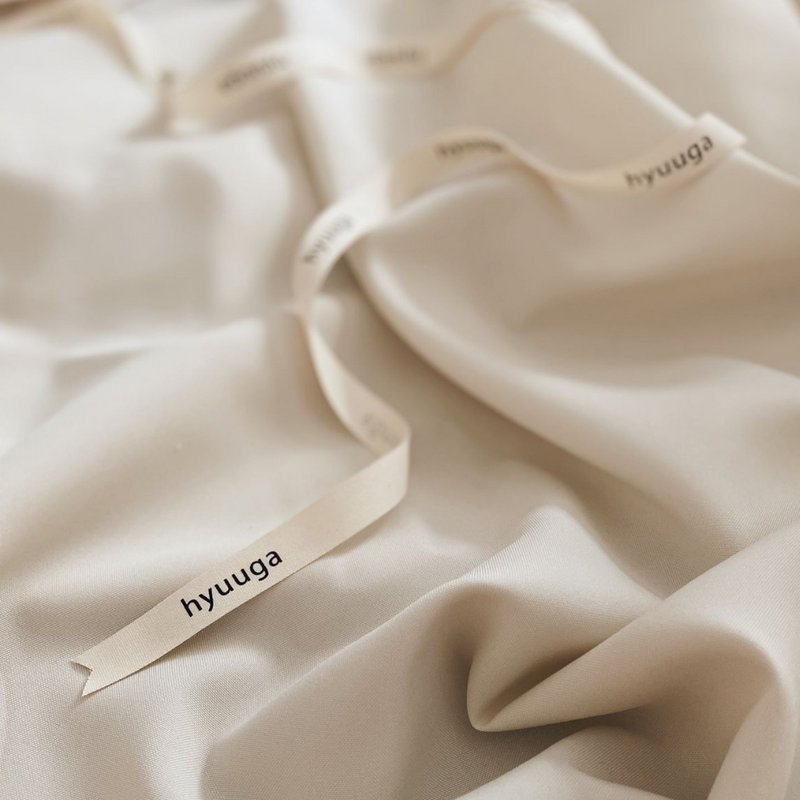 GIFT WRAPPING RIBBON